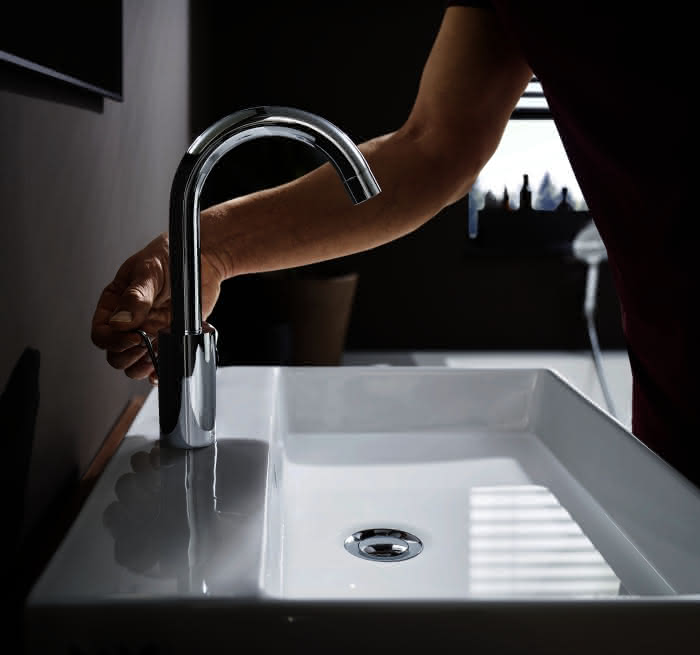 11049700100 #12